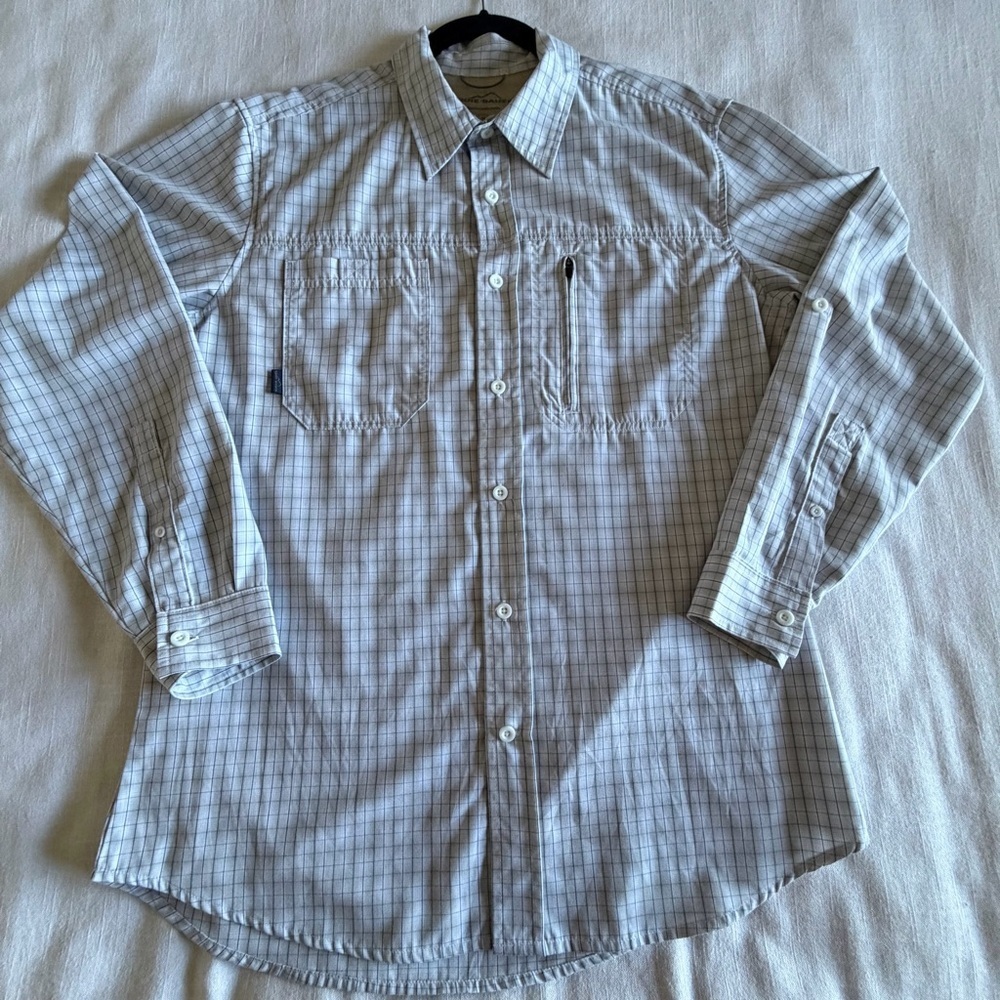 Eddie Bauer Shirt Mens M Blue Check Long Sleeve Button Up Vented Fishing Outdoor